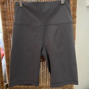 90° Degree By Reflex • High Waist Yoga Short